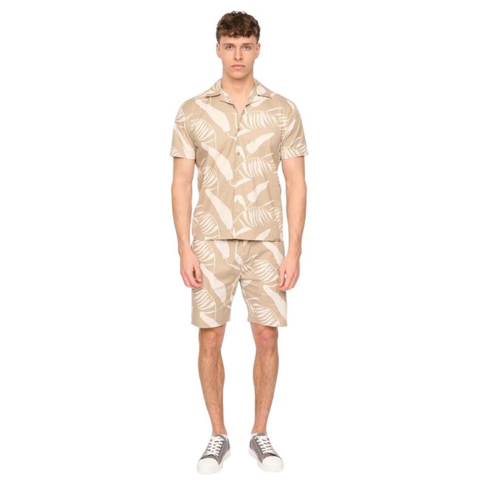Duck and Cover Mens Hopkinton Tropical Leaves Breathable Shirt And Shorts Set /